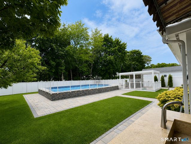 80 Bouton Street West, Stamford, CT 06907