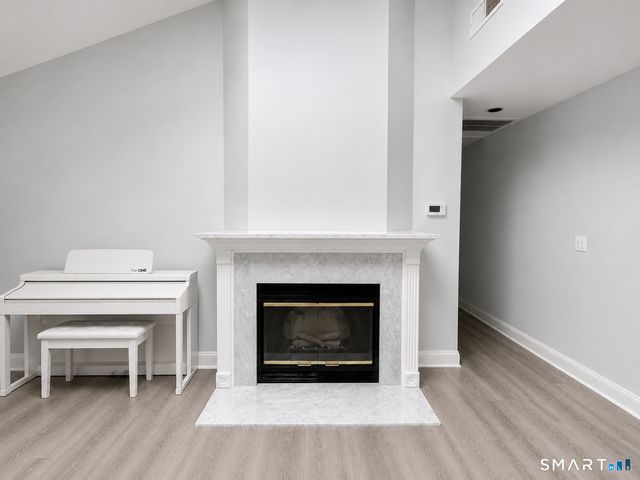 80 Bouton Street West, Stamford, CT 06907
