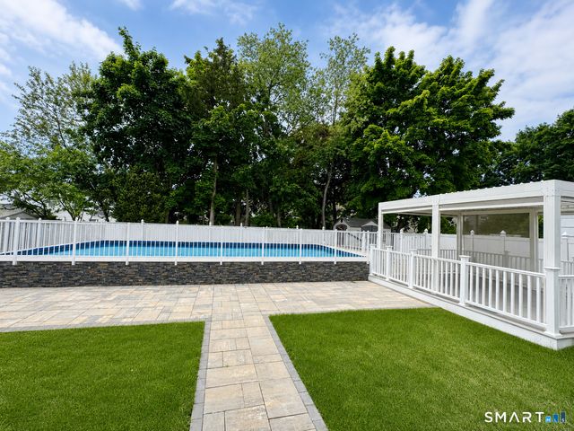80 Bouton Street West, Stamford, CT 06907