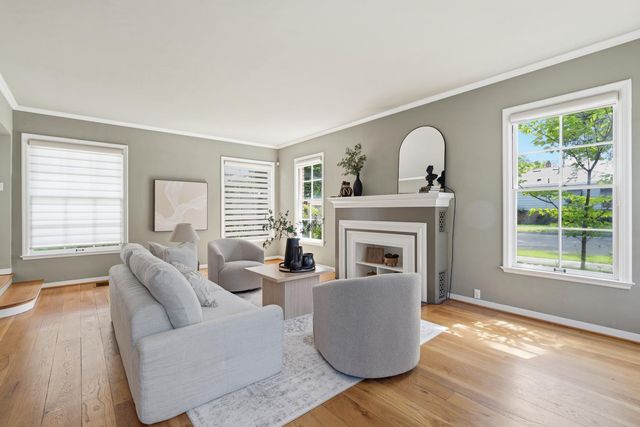 445 E Princeton Avenue, Fresno, CA 93704