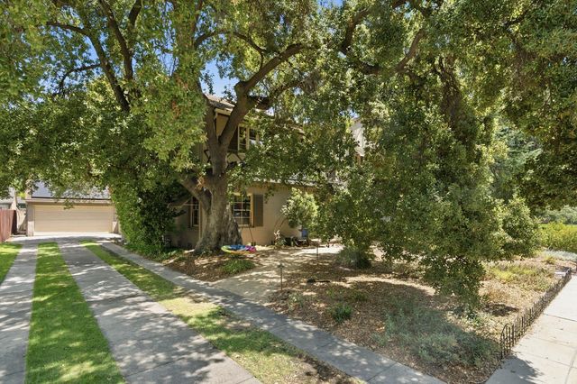 445 E Princeton Avenue, Fresno, CA 93704