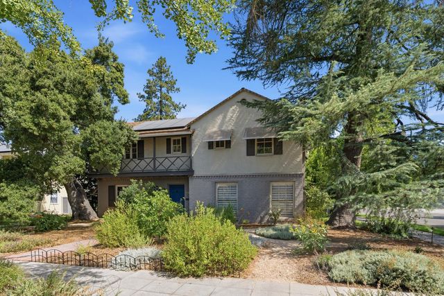 445 E Princeton Avenue, Fresno, CA 93704