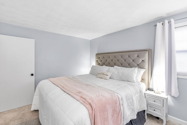 36 Whitelock Dr, Marlborough, MA 01752