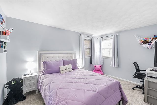 36 Whitelock Dr, Marlborough, MA 01752