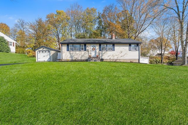 36 Whitelock Dr, Marlborough, MA 01752