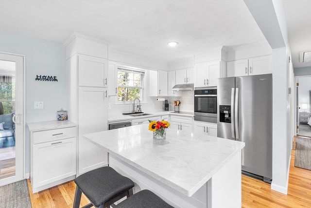 36 Whitelock Dr, Marlborough, MA 01752