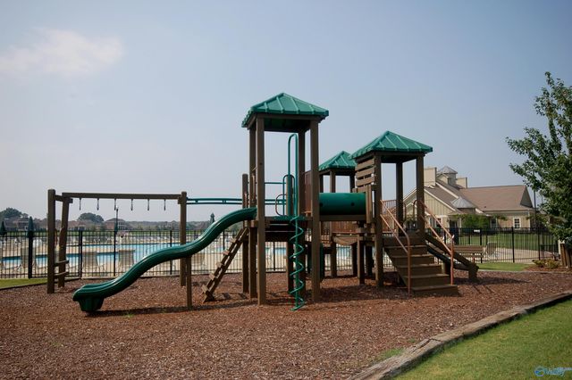 2 Whispering Oaks 25, Huntsville, AL 35824