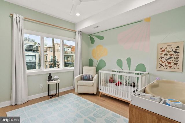 2023 SAINT ALBANS ST, Philadelphia, PA 19146