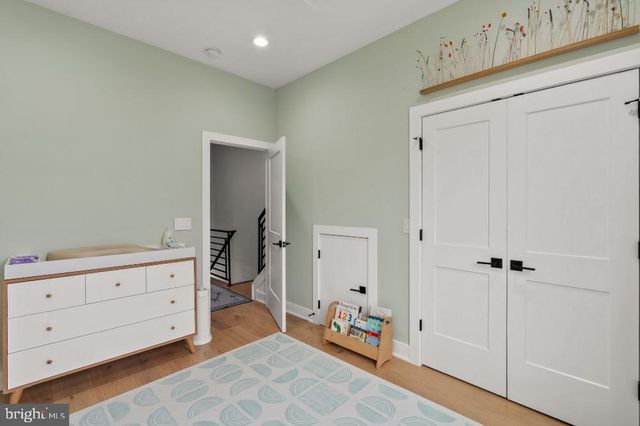 2023 SAINT ALBANS ST, Philadelphia, PA 19146