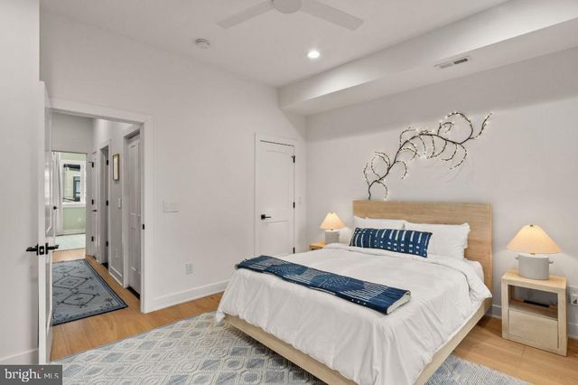 2023 SAINT ALBANS ST, Philadelphia, PA 19146