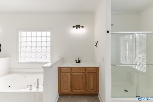 3049 Twelvestones Road SE, Owens Cross Roads, AL 35763