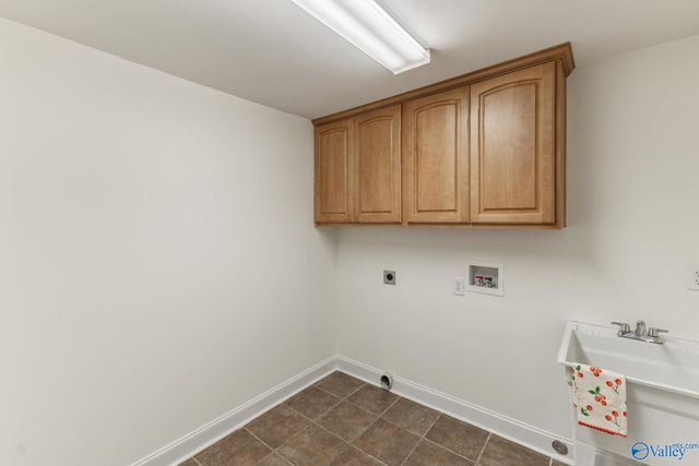 3049 Twelvestones Road SE, Owens Cross Roads, AL 35763