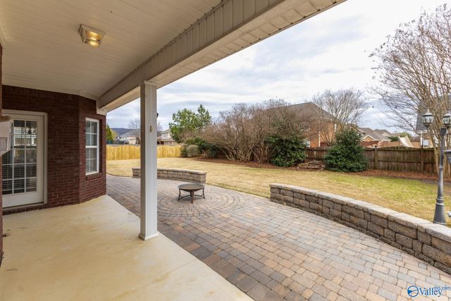 3049 Twelvestones Road SE, Owens Cross Roads, AL 35763