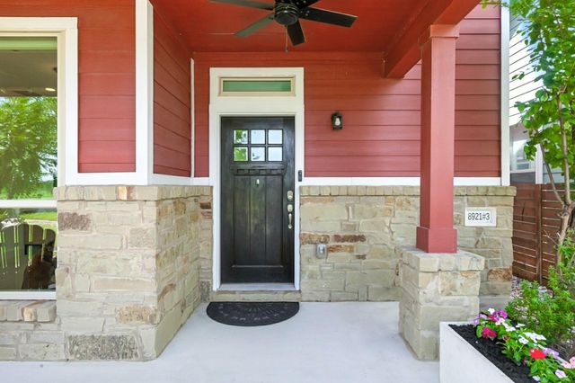 8921 Blaze DR, Austin, TX 78747