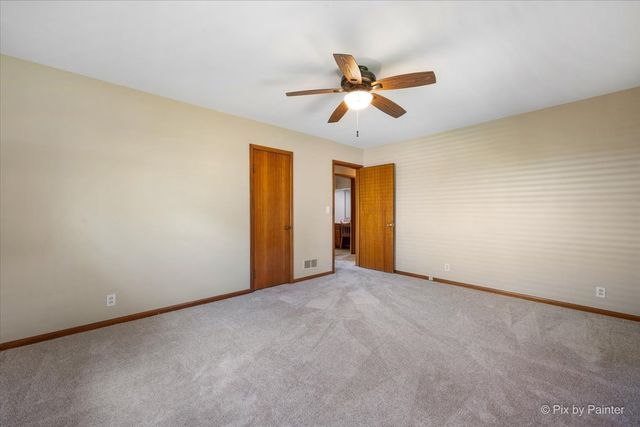 316 S Elmwood Drive, Aurora, IL 60506