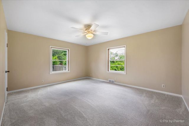 316 S Elmwood Drive, Aurora, IL 60506