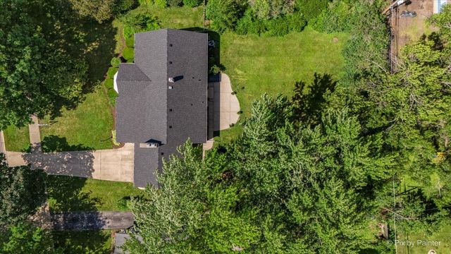 316 S Elmwood Drive, Aurora, IL 60506