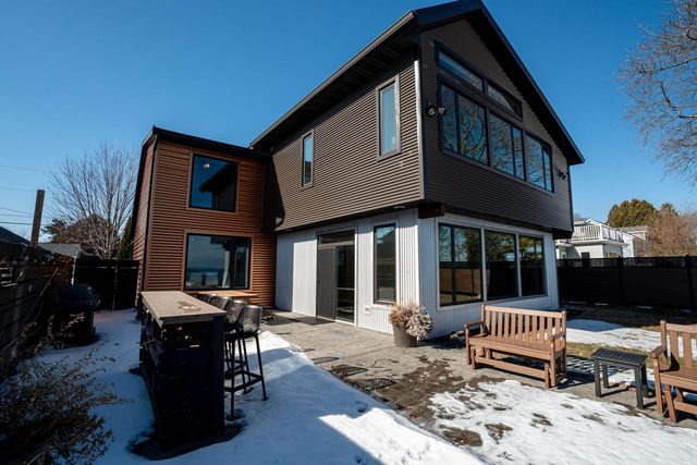 2533 Lakeshore DRIVE, Sheboygan, WI 53081