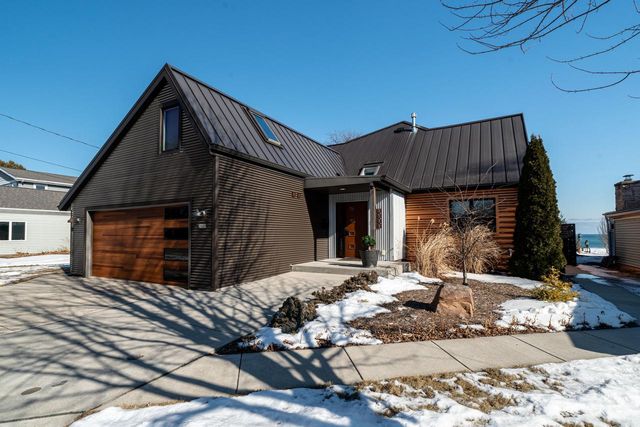 2533 Lakeshore DRIVE, Sheboygan, WI 53081