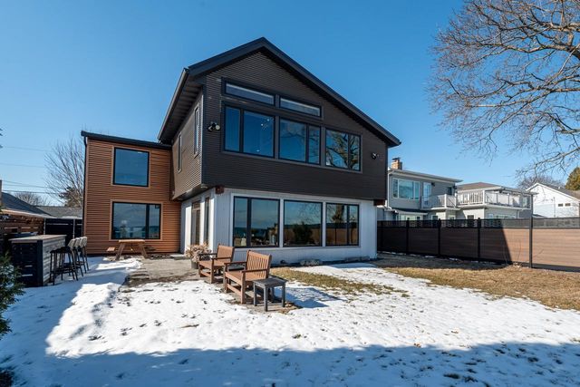 2533 Lakeshore DRIVE, Sheboygan, WI 53081
