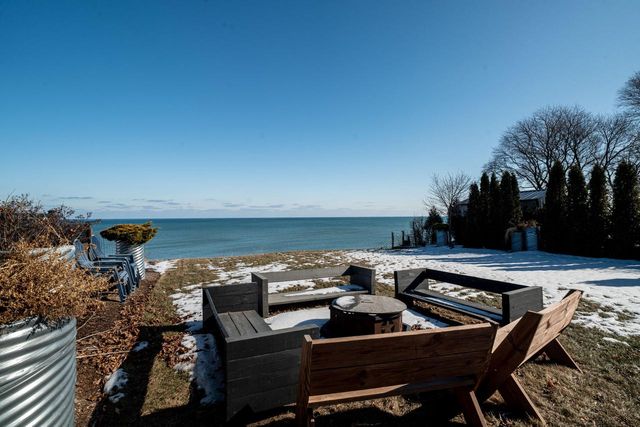 2533 Lakeshore DRIVE, Sheboygan, WI 53081