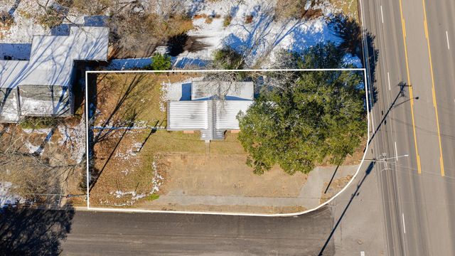 2719 S Henderson Blvd, Kilgore, TX 75662