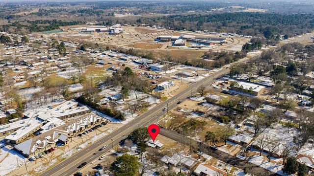 2719 S Henderson Blvd, Kilgore, TX 75662