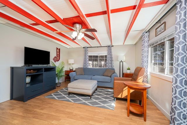 2719 S Henderson Blvd, Kilgore, TX 75662