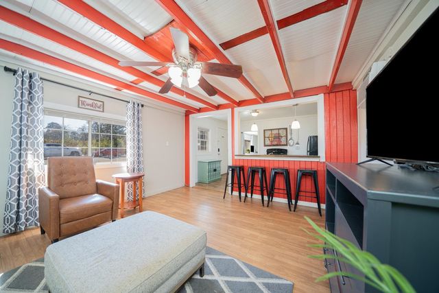 2719 S Henderson Blvd, Kilgore, TX 75662