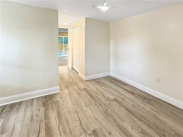 499 10th St, Freedom, PA 15042