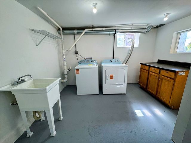 499 10th St, Freedom, PA 15042