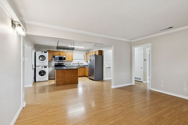 416 Oak Street, Mckinney, TX 75069