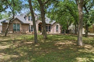 174 Sugartree Circle, Lipan, TX 76462