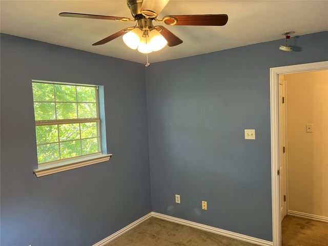 3304 Huron Trail, Lake Worth, TX 76135