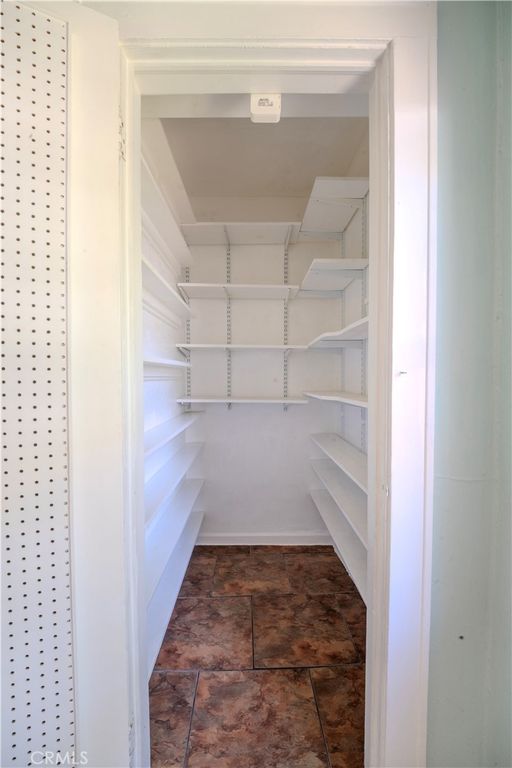 Image 21 of property listing at 329 W 12th Street, Chico, CA 95928