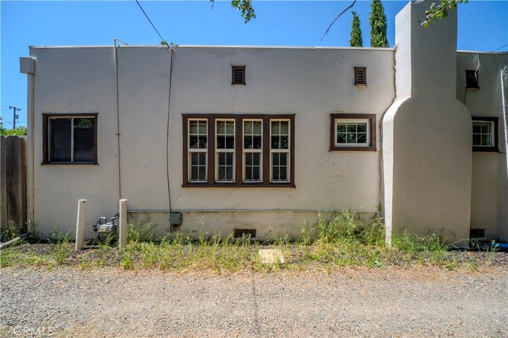 Image 46 of property listing at 329 W 12th Street, Chico, CA 95928