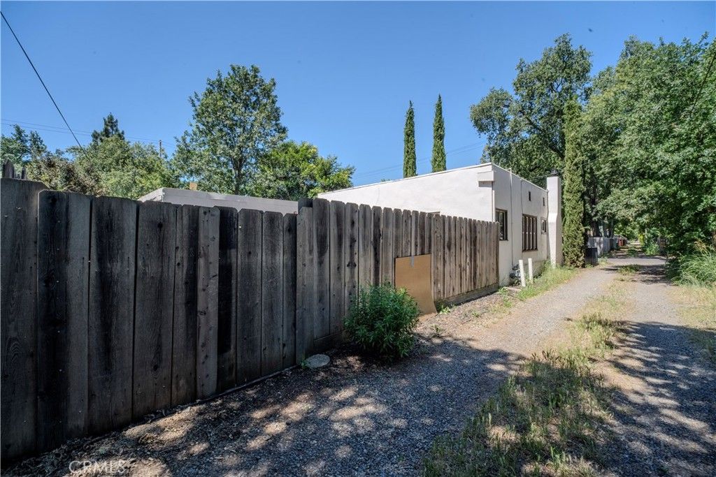 Image 47 of property listing at 329 W 12th Street, Chico, CA 95928