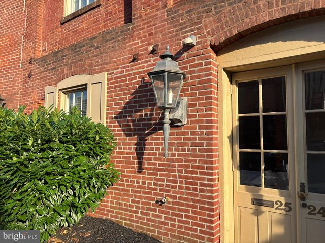 231 N SHIPPEN ST #25, Lancaster, PA 17602