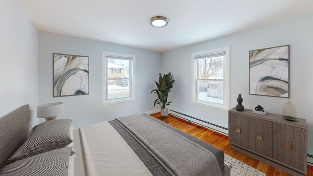 34 Albert 34, Waltham, MA 02453