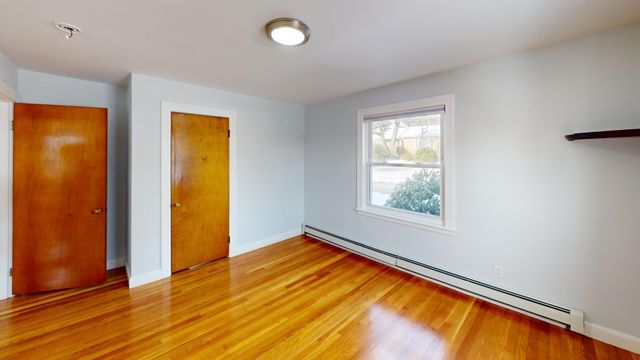 34 Albert 34, Waltham, MA 02453