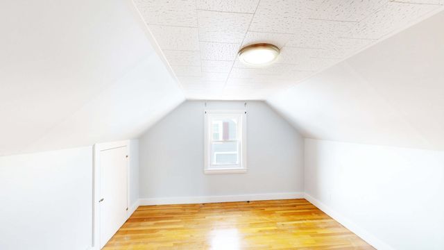 34 Albert 34, Waltham, MA 02453
