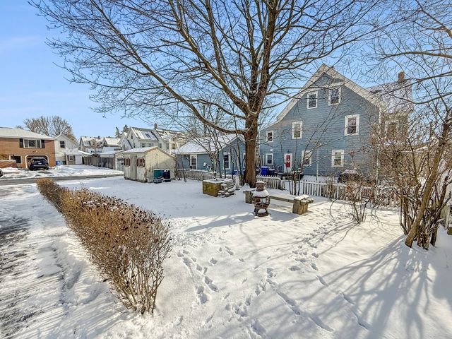 34 Albert 34, Waltham, MA 02453