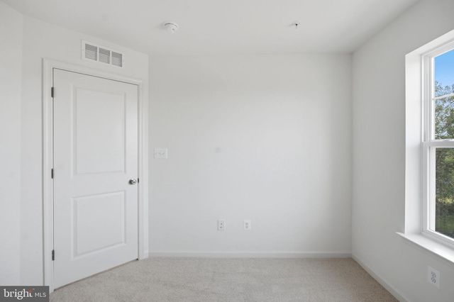 10 MAGNOLIA CT, Gettysburg, PA 17325