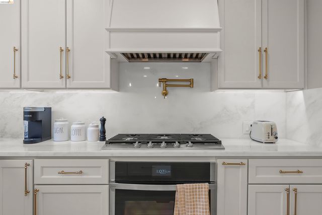 8044 Tamarack Dr, Dublin, CA 94568