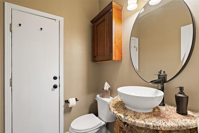 21803 Briarcliff DR, Spicewood, TX 78669