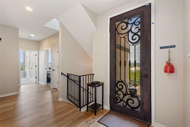 21803 Briarcliff DR, Spicewood, TX 78669