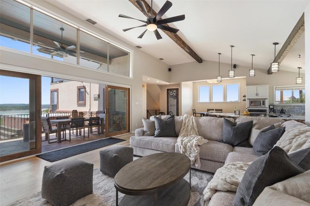 21803 Briarcliff DR, Spicewood, TX 78669