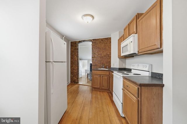 403-A W SOUTH ST, Frederick, MD 21701