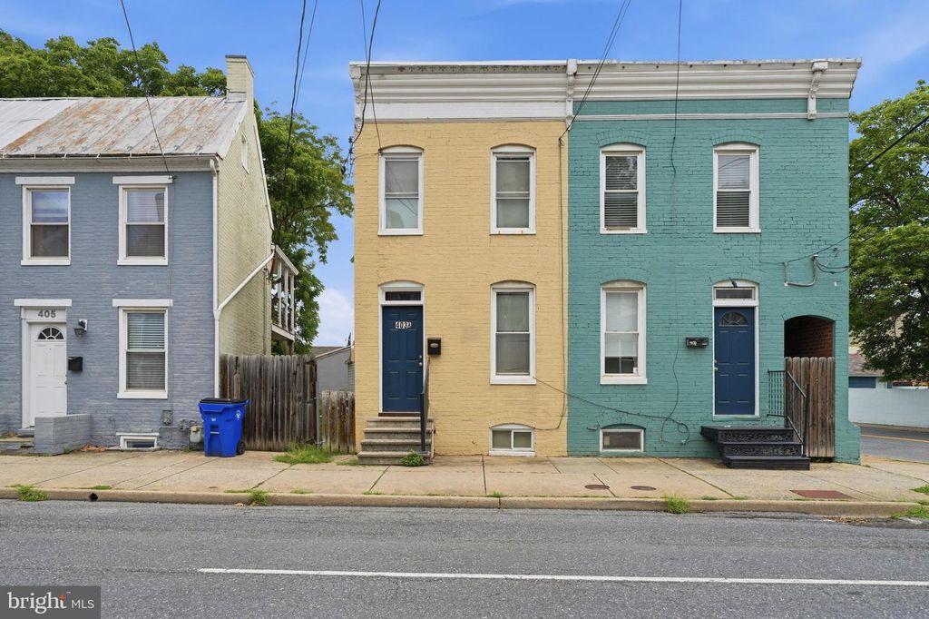 403-A W SOUTH ST, Frederick, MD 21701