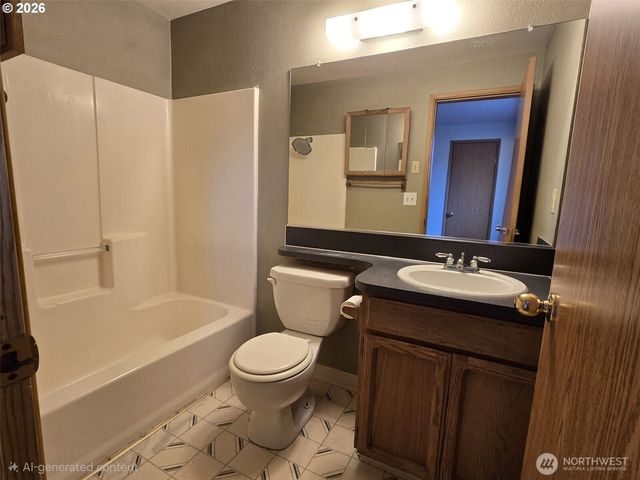 7007 NE 142nd Court, Vancouver, WA 98682